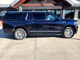Thumbnail of 2023 Blue GMC Yukon XL