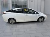 Thumbnail of 2017 Blizzard Pearl Toyota Prius