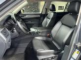 Thumbnail of 2019 Platinum Gray Metallic Volkswagen Atlas