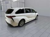Thumbnail of 2022 White Toyota Sienna