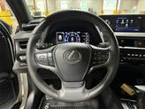 Thumbnail of 2020 Eminent White Pearl Lexus UX 200