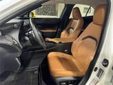 Thumbnail of 2020 Eminent White Pearl Lexus UX 200