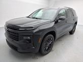 Thumbnail of 2026 Mosaic Black Metallic Chevrolet Traverse
