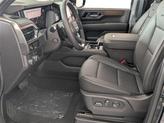 Thumbnail of 2025 Onyx Black GMC Yukon