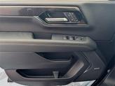 Thumbnail of 2025 Onyx Black GMC Yukon