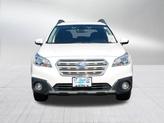 Thumbnail of 2017 Crystal White Pearl Subaru Outback