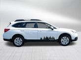 Thumbnail of 2017 Crystal White Pearl Subaru Outback