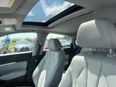 Thumbnail of 2025 Platinum White Pearl Acura Integra