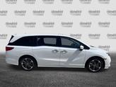 Thumbnail of 2024 Platinum White Pearl Honda Odyssey