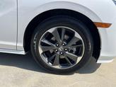 Thumbnail of 2024 Platinum White Pearl Honda Odyssey