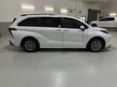 Thumbnail of 2025 Wind Chill Pearl Toyota Sienna