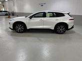 Thumbnail of 2025 Oxygen White Toyota Crown Signia