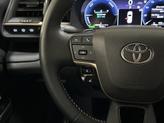 Thumbnail of 2025 Oxygen White Toyota Crown Signia