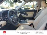 Thumbnail of 2024 Wind Chill Pearl Toyota Highlander