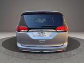 Thumbnail of 2018 Billet Silver Metallic Clearcoat Chrysler Pacifica