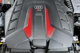 Thumbnail of 2025 Daytona Gray Pearl Effect Audi RS Q8
