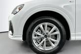 Thumbnail of 2025 Arkona White Audi Q3