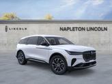 Thumbnail of 2025 White Platinum Metallic Tri-Coat Lincoln Nautilus