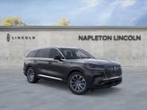 Thumbnail of 2025 Infinite Black Metallic Clearcoat Lincoln Aviator