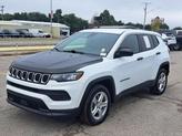 Thumbnail of 2023 Bright White Clearcoat Jeep Compass