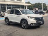 Thumbnail of 2020 Platinum White Pearl Honda Passport