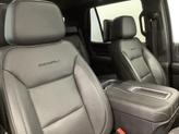 Thumbnail of 2021 White Frost Tricoat GMC Yukon
