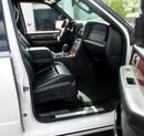 Thumbnail of 2015 White Platinum Metallic Tri-Coat Lincoln Navigator