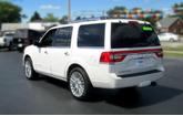 Thumbnail of 2015 White Platinum Metallic Tri-Coat Lincoln Navigator