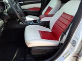 Thumbnail of 2020 Bright White Clearcoat Chrysler 300
