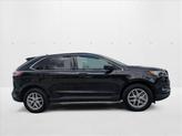 Thumbnail of 2024 Agate Black Metallic Ford Edge