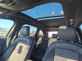 Thumbnail of 2025 White Platinum Clearcoat Metallic Lincoln Nautilus