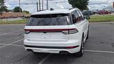 Thumbnail of 2025 Pristine White Metallic Tri-Coat Lincoln Aviator