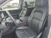 Thumbnail of 2025 Pristine White Metallic Tri-Coat Lincoln Aviator