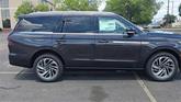 Thumbnail of 2025 Starlight Gray Premium Colorant Lincoln Navigator
