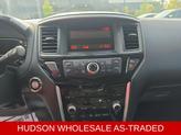 Thumbnail of 2015 Glacier White Nissan Pathfinder