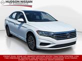 Photo of 2019 Pure White Volkswagen Jetta