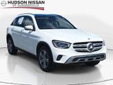 Photo of 2022 Polar White Mercedes-Benz GLC 300