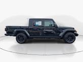 Thumbnail of 2022 Black Clearcoat Jeep Gladiator