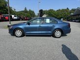 Thumbnail of 2016 Silk Blue Metallic Volkswagen Jetta