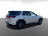 Thumbnail of 2024 Brilliant Silver Metallic Nissan Pathfinder