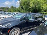 Thumbnail of 2024 Diamond Black Crystal Pearlcoat Chrysler Pacifica