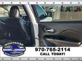 Thumbnail of 2017 Bright White Clearcoat Jeep Cherokee