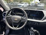 Thumbnail of 2025 Mosaic Black Metallic Chevrolet Trax