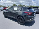Thumbnail of 2024 Mosaic Black Metallic Chevrolet Trax