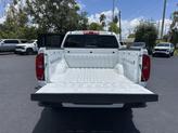 Thumbnail of 2022 Summit White Chevrolet Colorado