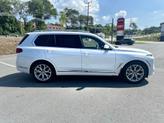 Thumbnail of 2024 Mineral White Metallic BMW X7