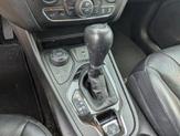 Thumbnail of 2019 Bright White Clearcoat Jeep Cherokee