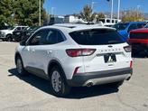 Thumbnail of 2021 Oxford White Ford Escape