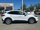 Thumbnail of 2021 Oxford White Ford Escape