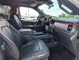 Thumbnail of 2022 White Ford Expedition